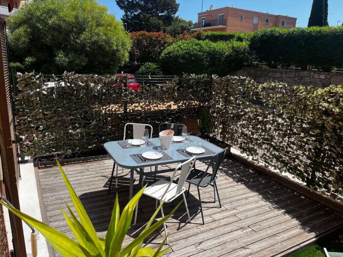 Joli Studio Ensolleille Cavalaire-sur-Mer Εξωτερικό φωτογραφία